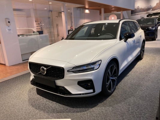 Volvo V60 Plus